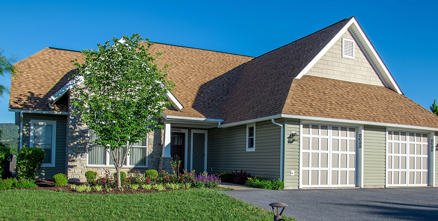 peak-construction-home-exterior